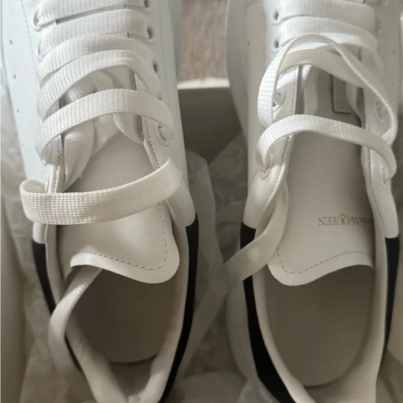 Alexander McQueen White and Black Athletic Shoes - Picture 5 of 7